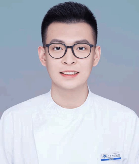 曾作为北京市第一批援鄂医务人员战斗在